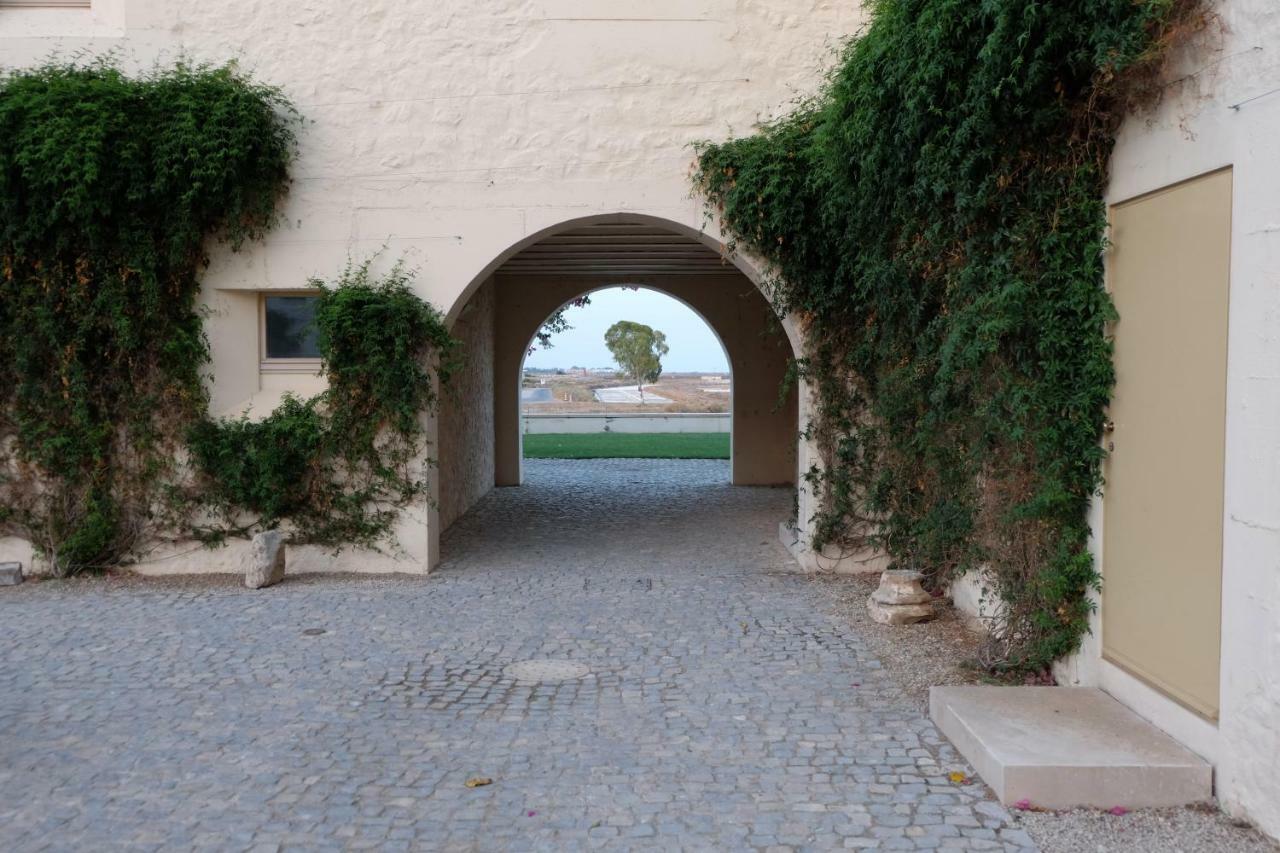 Flattered To Be In Algarve Apartment Tavira Exterior photo